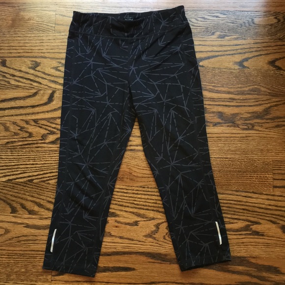 Black, Athleta capris!! - Picture 1 of 3